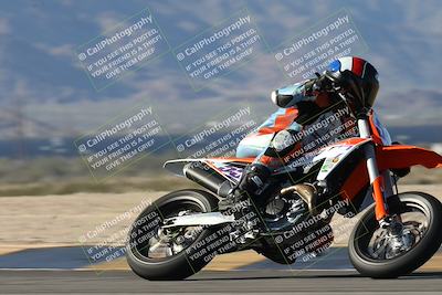 media/Jan-15-2026-Racers Edge (Thu) [[dfebeb70ab]]/3-B Group/Session 1 Turn 8/